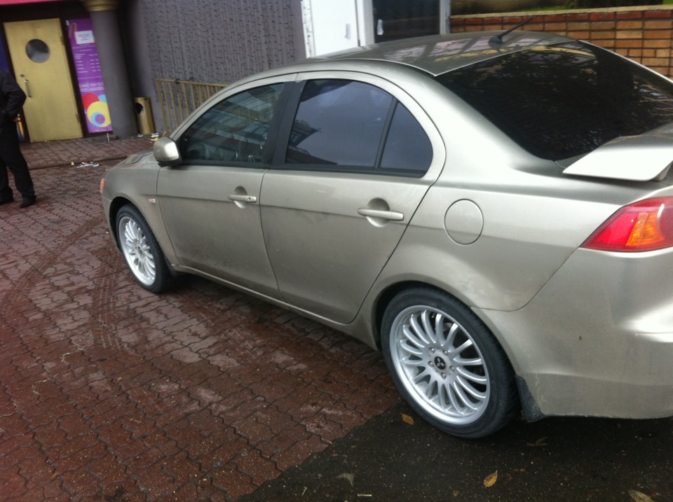 Фото в бортжурнале Mitsubishi Lancer X