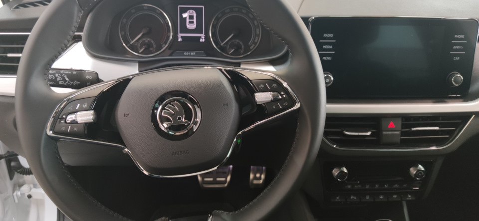 Фото в бортжурнале Skoda Rapid (1G)