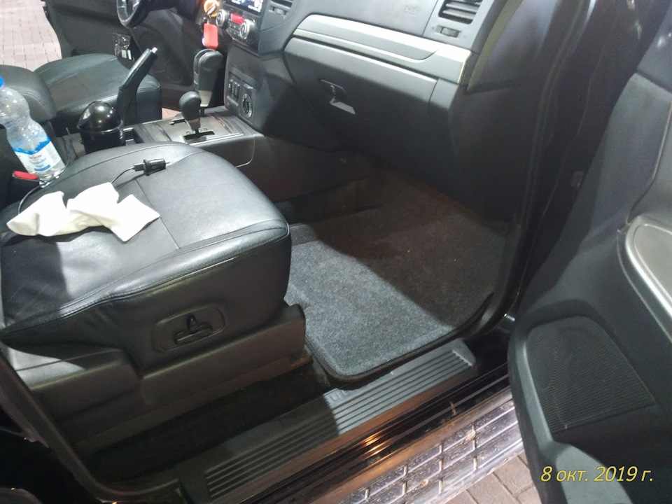 Фото в бортжурнале Mitsubishi Pajero (4G)