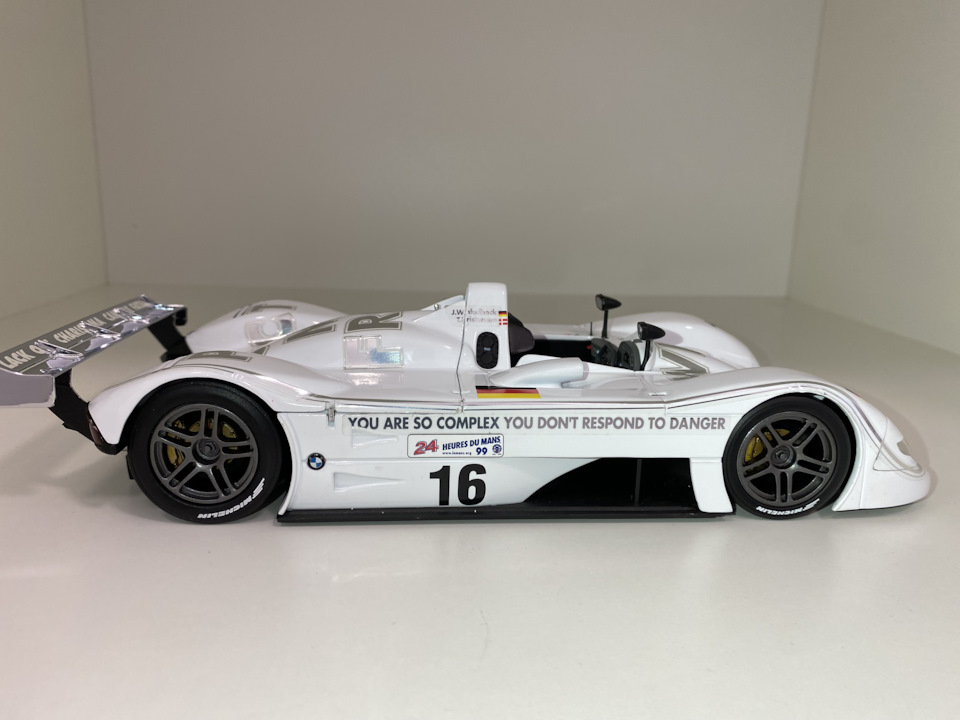 BMW V12 LMR Art Car масштаб 1/18 — Сообщество «Масштабные Модели