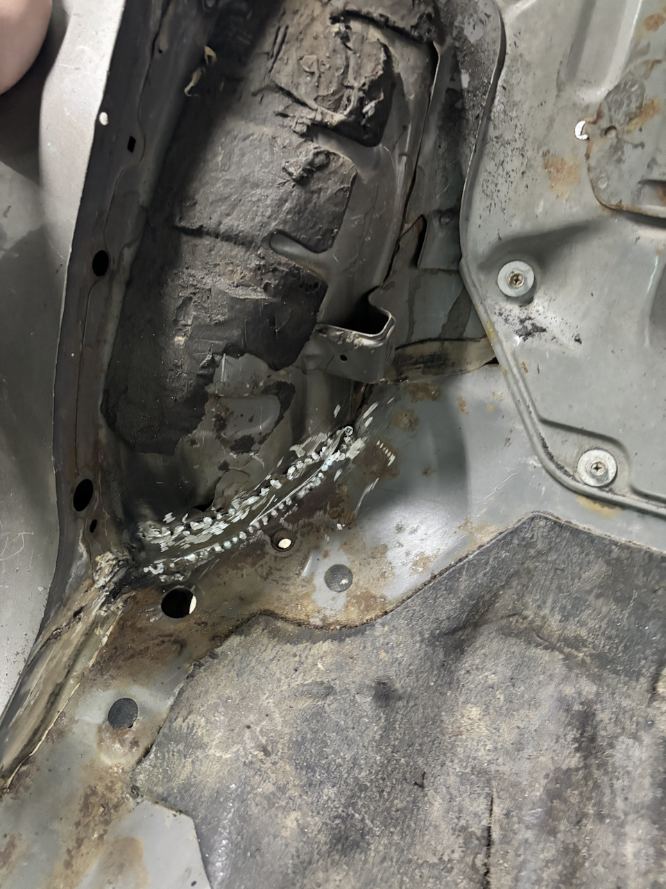 Фото в бортжурнале Nissan Sunny (B14)