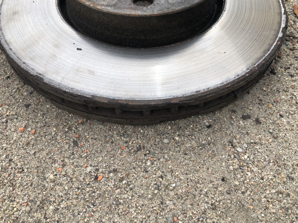 Фото в бортжурнале Volvo S60 (1G)