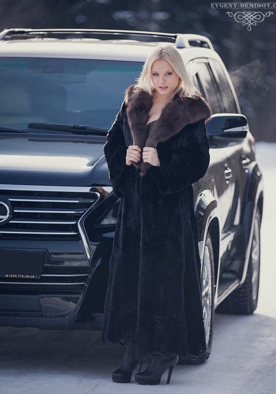 Фото в бортжурнале Lexus LX (URJ200/URJ201)