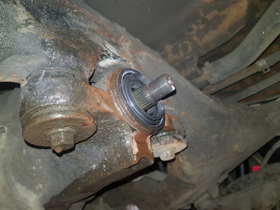 Фото в бортжурнале Nissan R'nessa
