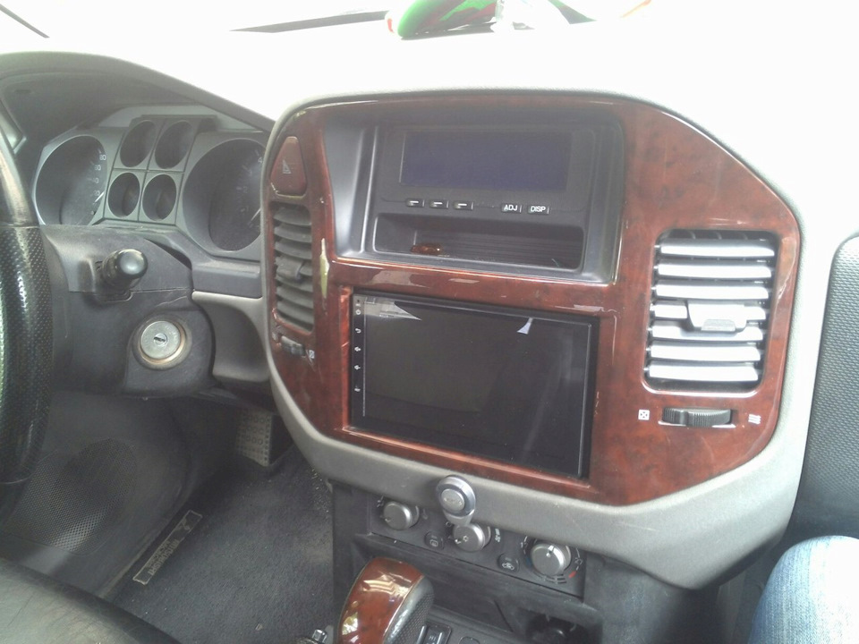 Фото в бортжурнале Mitsubishi Pajero (3G)
