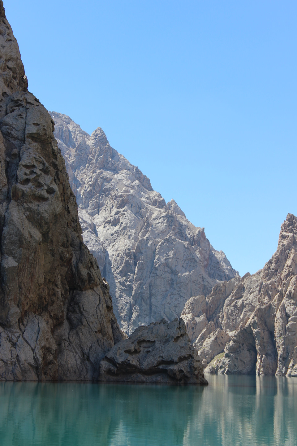 Photo from the logbook Nissan Patrol GR I (Y60)