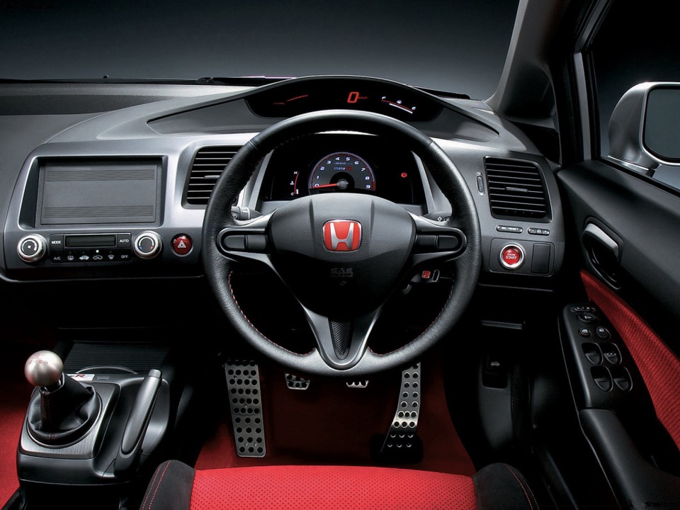 Honda Civic Type-R Sedan (FD2) — Honda CR-V (RD1/RD2)