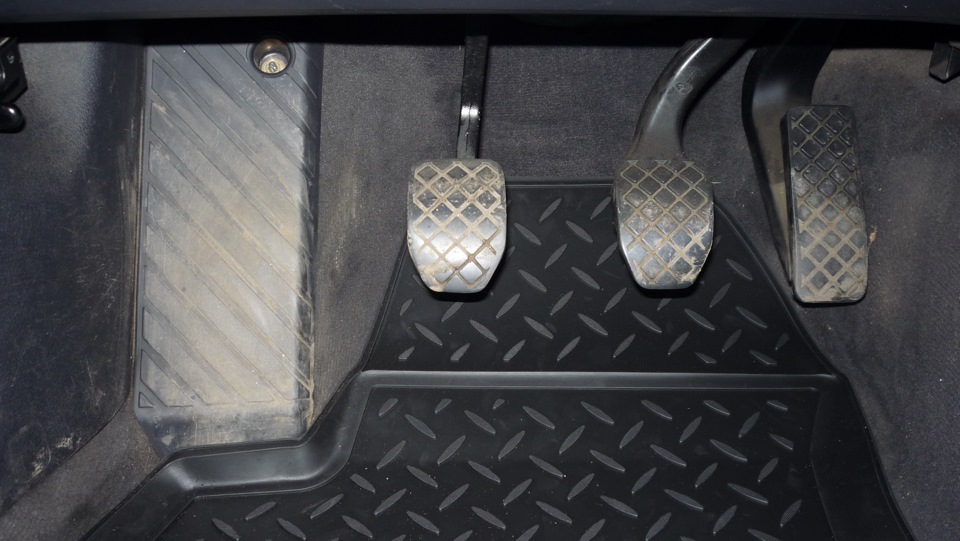 Водительское — Audi A4 (B5)