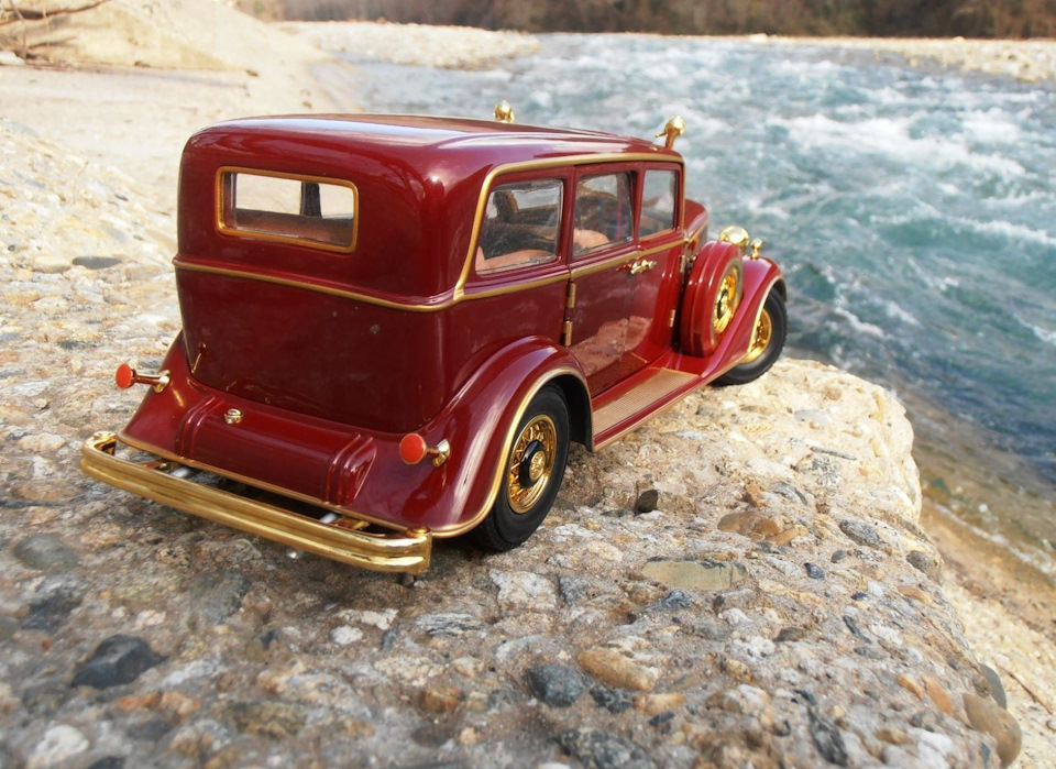 1934 Cadillac Deluxe Tudor Last emperor of China — SunStar