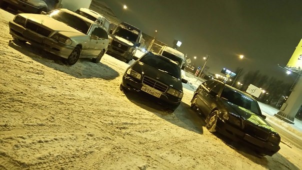 во время перекура — Mercedes-Benz C-Class Estate (S202)