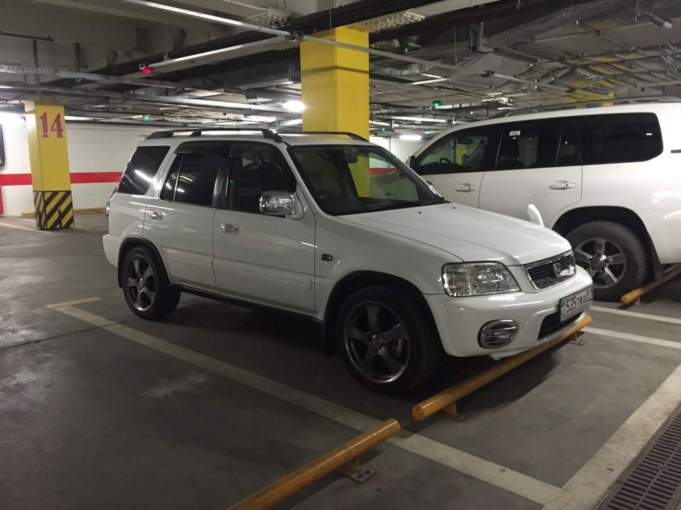 Фото в бортжурнале Honda CR-V (RD1/RD2)