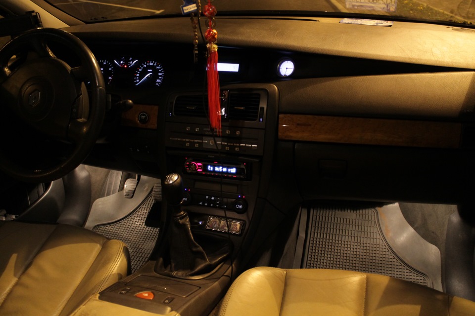 Фото в бортжурнале Renault Vel Satis