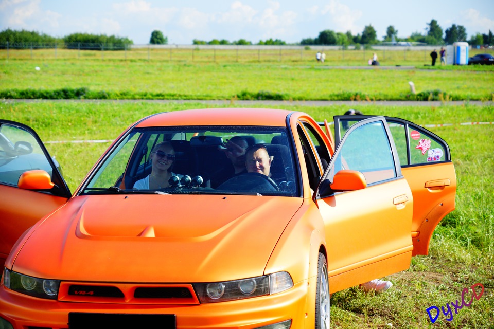 Фото в бортжурнале Mitsubishi Galant (8G)