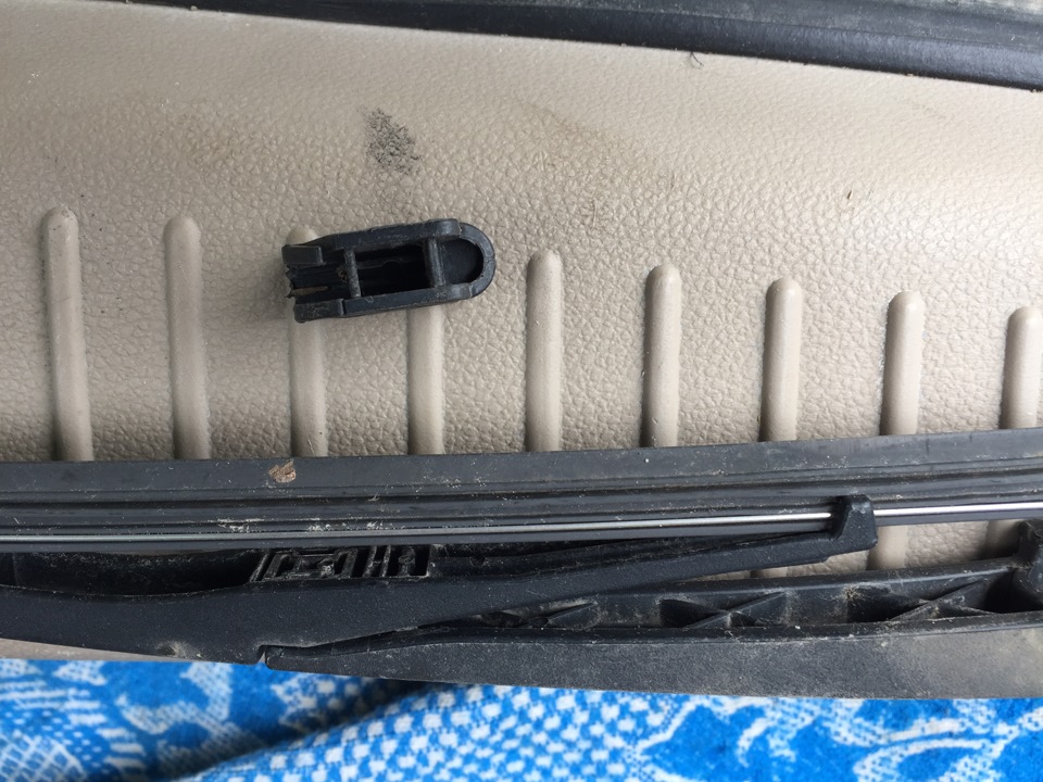 Фото в бортжурнале KIA Carnival (2G)