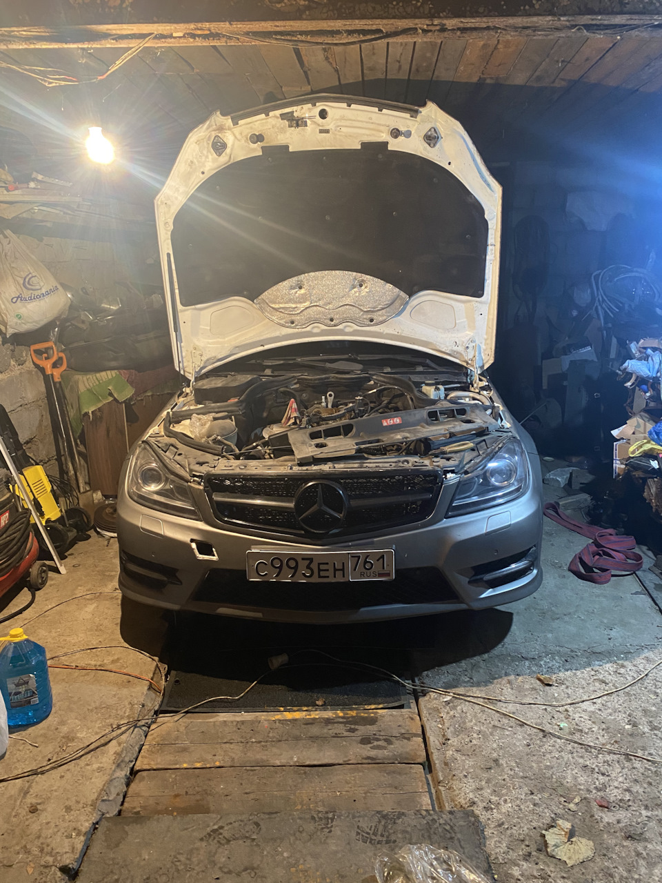 Фото в бортжурнале Mercedes-Benz C-Class (W204)