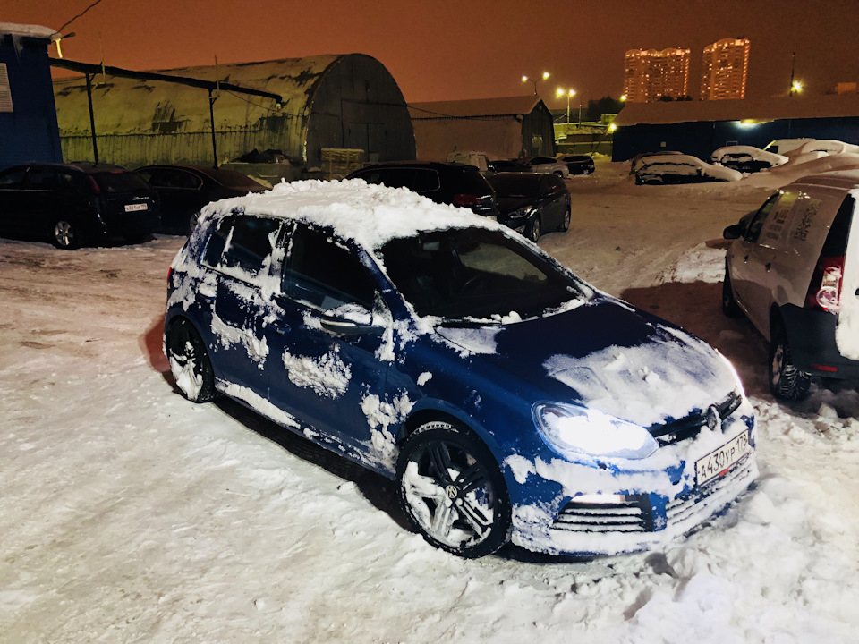 была найдена у сервиса вот такая вот гонка на апр — Volkswagen Tiguan (1G)