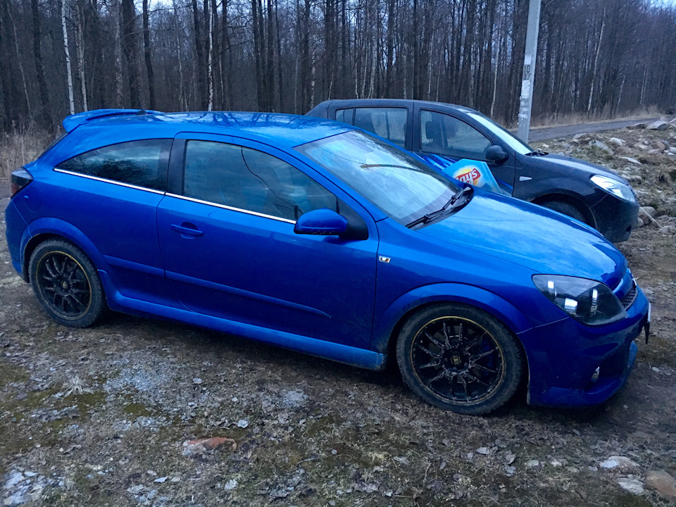 Фото в бортжурнале Opel Astra H OPC