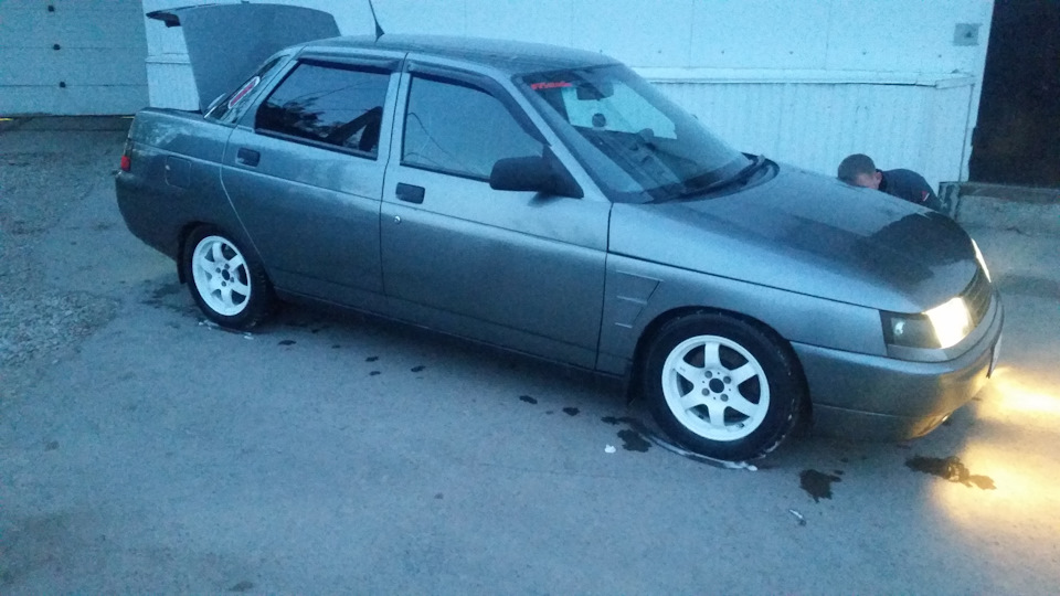 Фото в бортжурнале Lada 21104