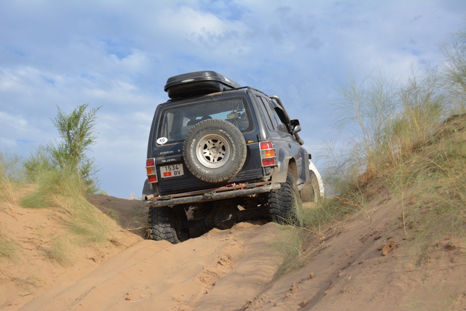 Фото в бортжурнале Mitsubishi Pajero (2G)