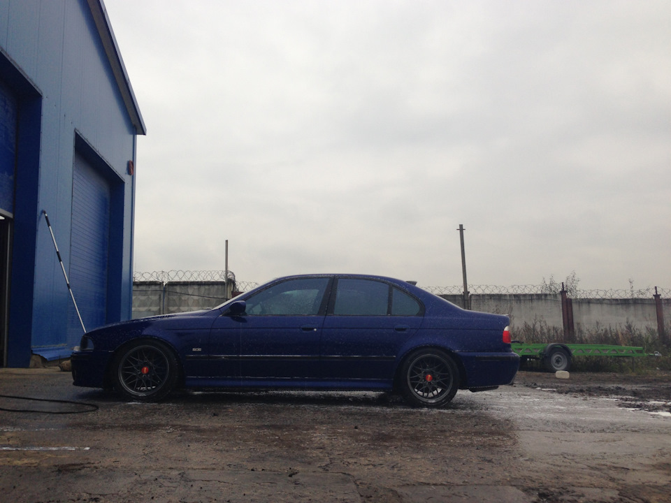 Photo from the logbook BMW 5 series (E39)