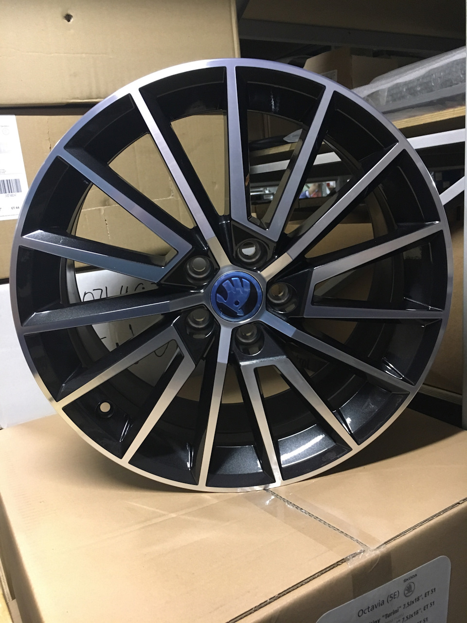 Фото в бортжурнале Skoda Rapid (1G)