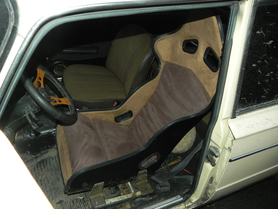 Фото в бортжурнале Lada 2106