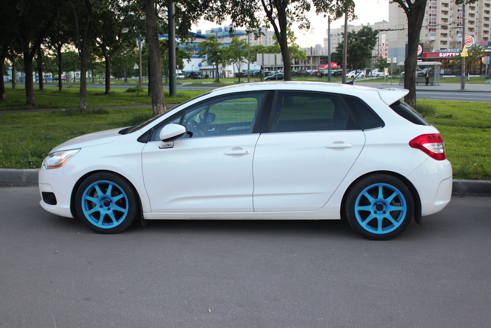 Фото в бортжурнале Citroen C4 (2G)