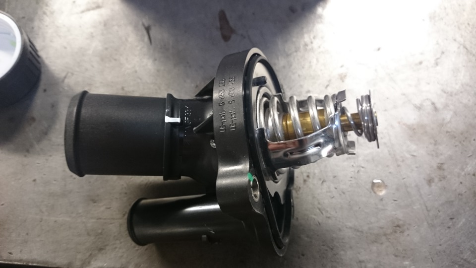 , — Mazda 6 (2G) GH. Запчасти на фото: 560345
