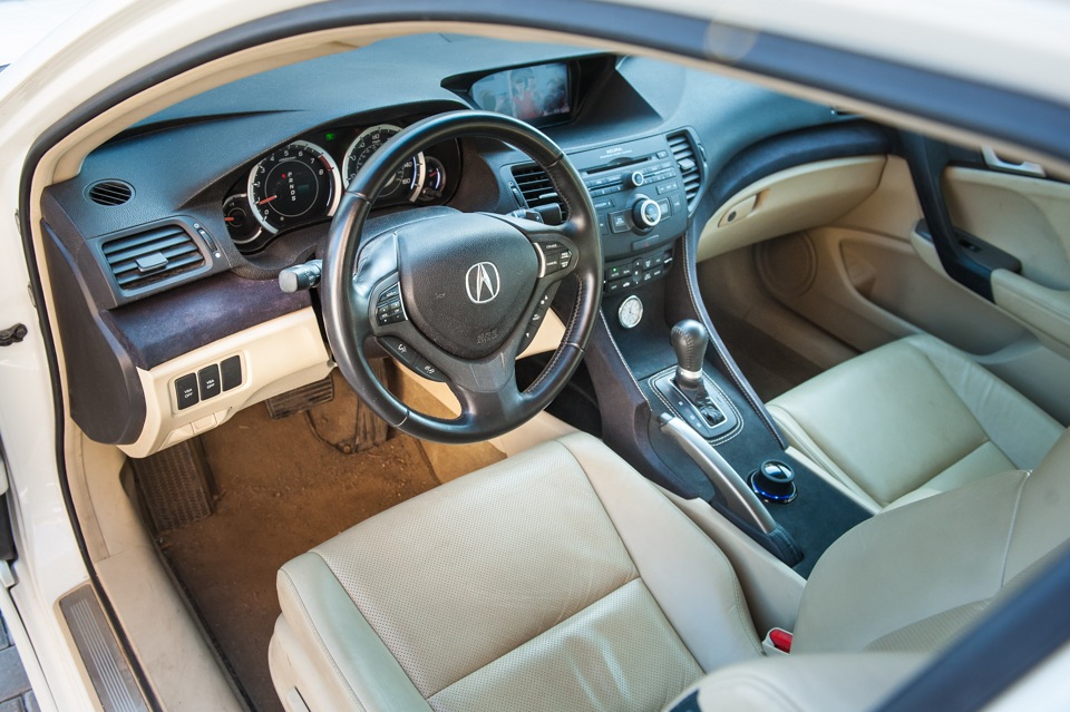 Фото в бортжурнале Acura TSX (2G)