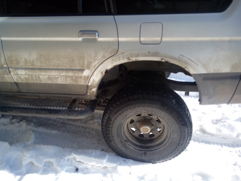 покалечили Моню ) — Mitsubishi Pajero Sport (1G)