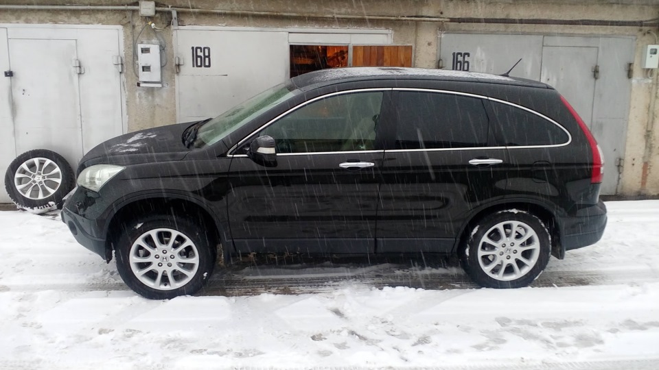 Фото в бортжурнале Honda CR-V (RE)