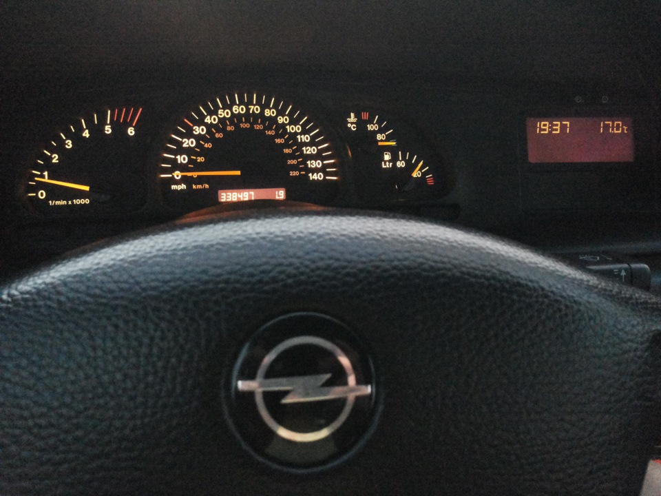 Фото в бортжурнале Opel Vectra B