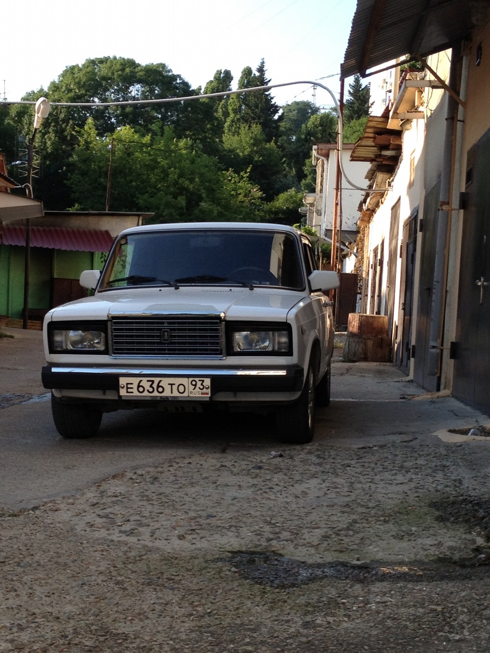 1 — Lada 21074