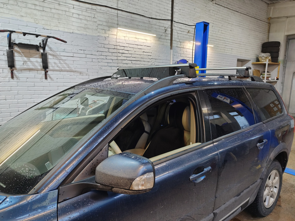 Фото в бортжурнале Volvo XC70 III