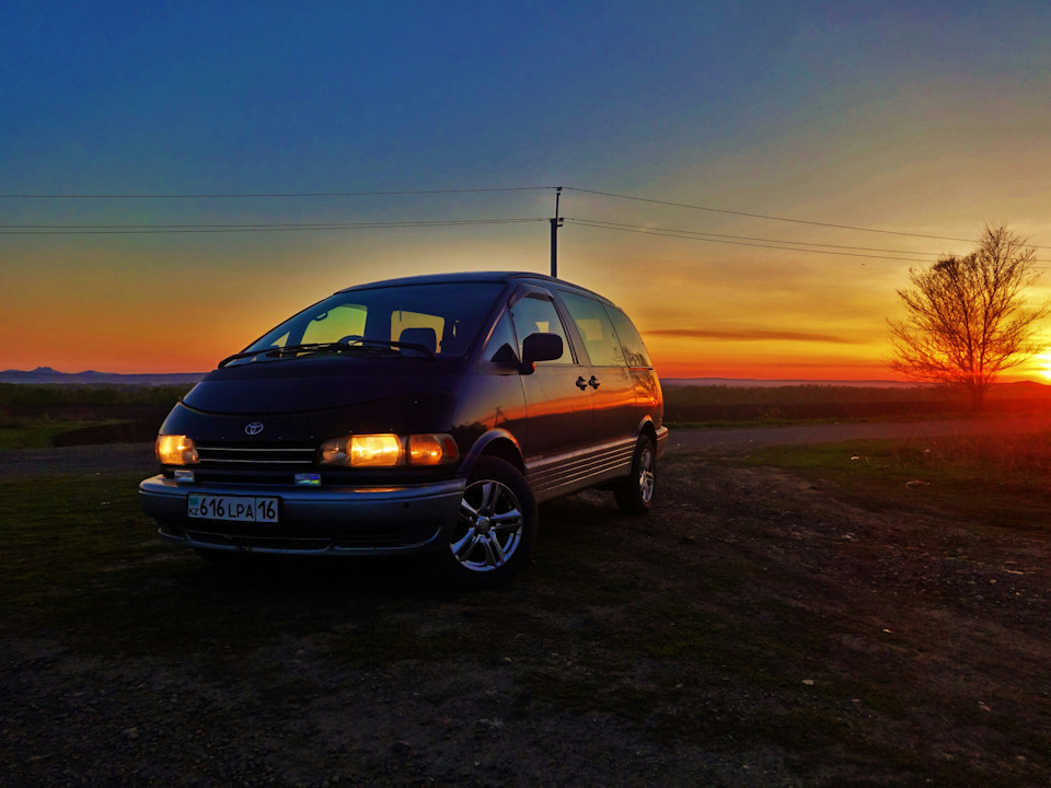 Фото в бортжурнале Toyota Estima (I)