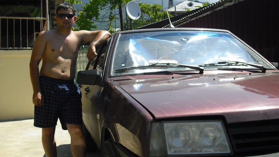 Lada 2109 Вишневая девять