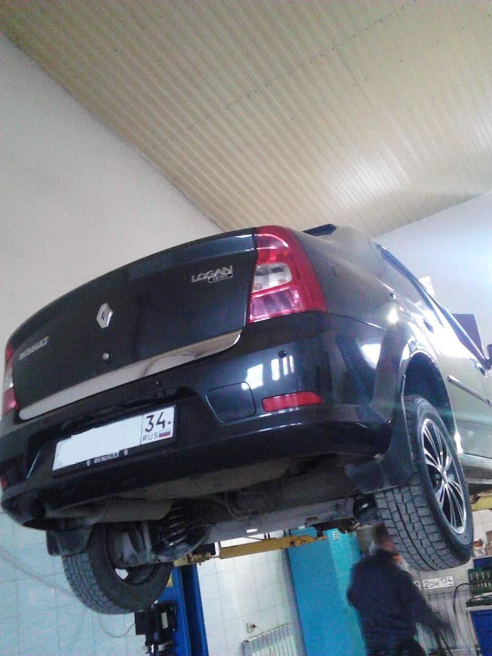 Фото в бортжурнале Renault Logan (1G)