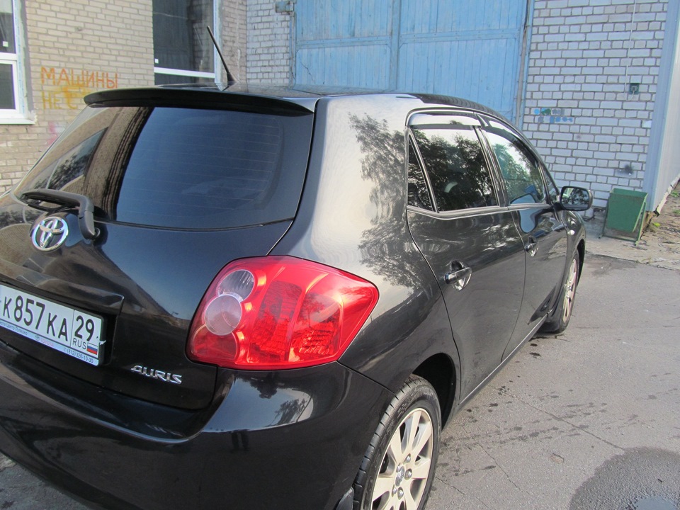 После мойки и сушки — Toyota Auris (1G)
