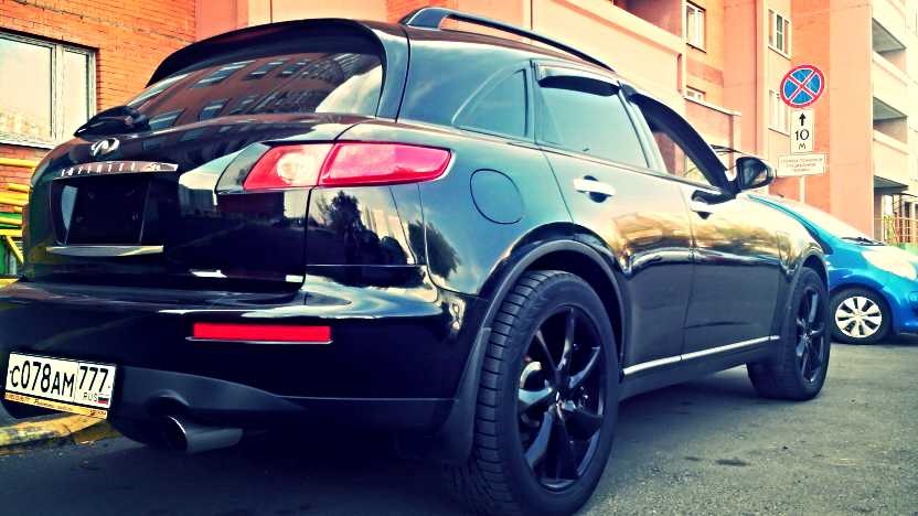 Фото в бортжурнале Infiniti FX (1G)