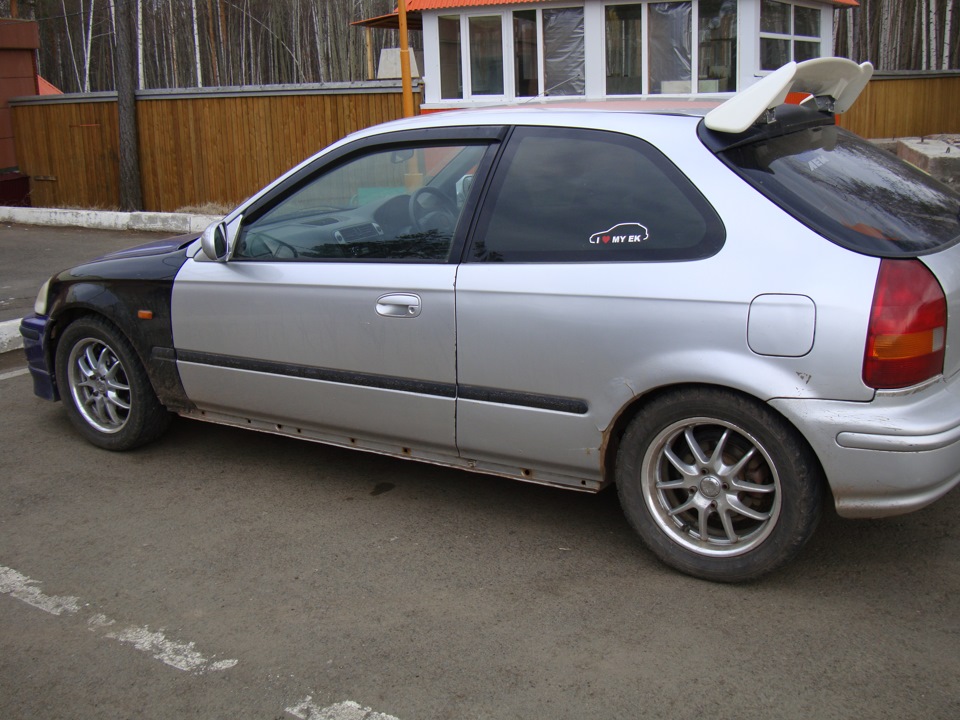 Фото в бортжурнале Honda Civic Hatchback (6G)