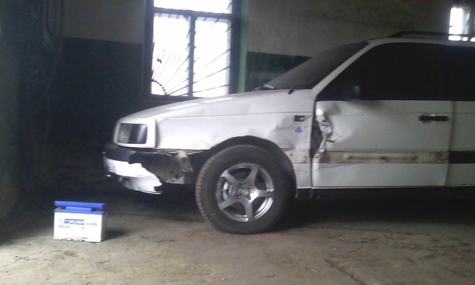 Фото в бортжурнале Volkswagen Passat Variant (B3)