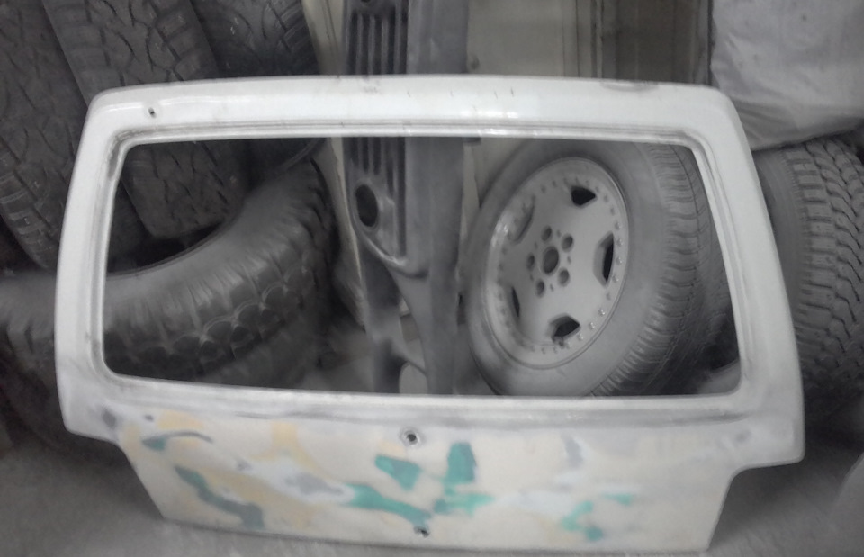 видала много, спойлер бы присандалить, но как? — Lada Ока 11113