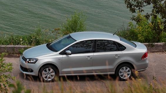 Volkswagen Polo Sedan комплектация HighLine AT