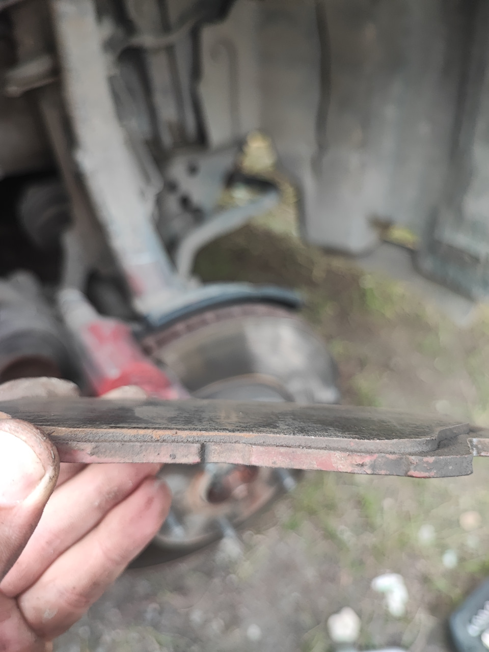 Собственно причина странного звука. — Toyota Altezza
