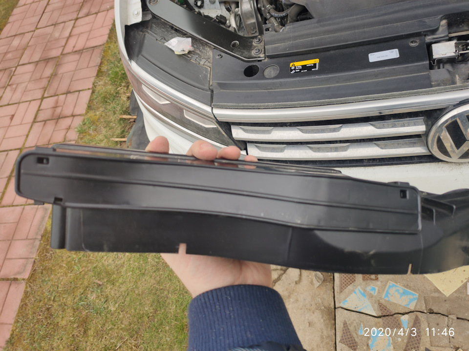 Установленная заглушка — Volkswagen Tiguan (2G)