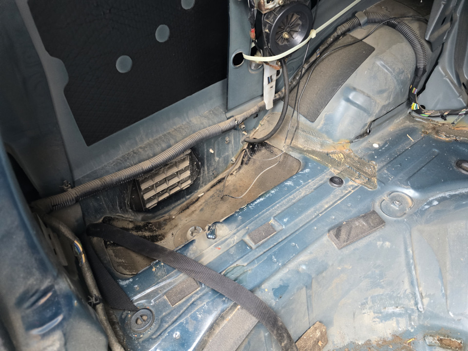 Фото в бортжурнале Volvo S70