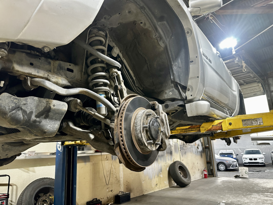 Фото в бортжурнале Toyota 4Runner (4G)