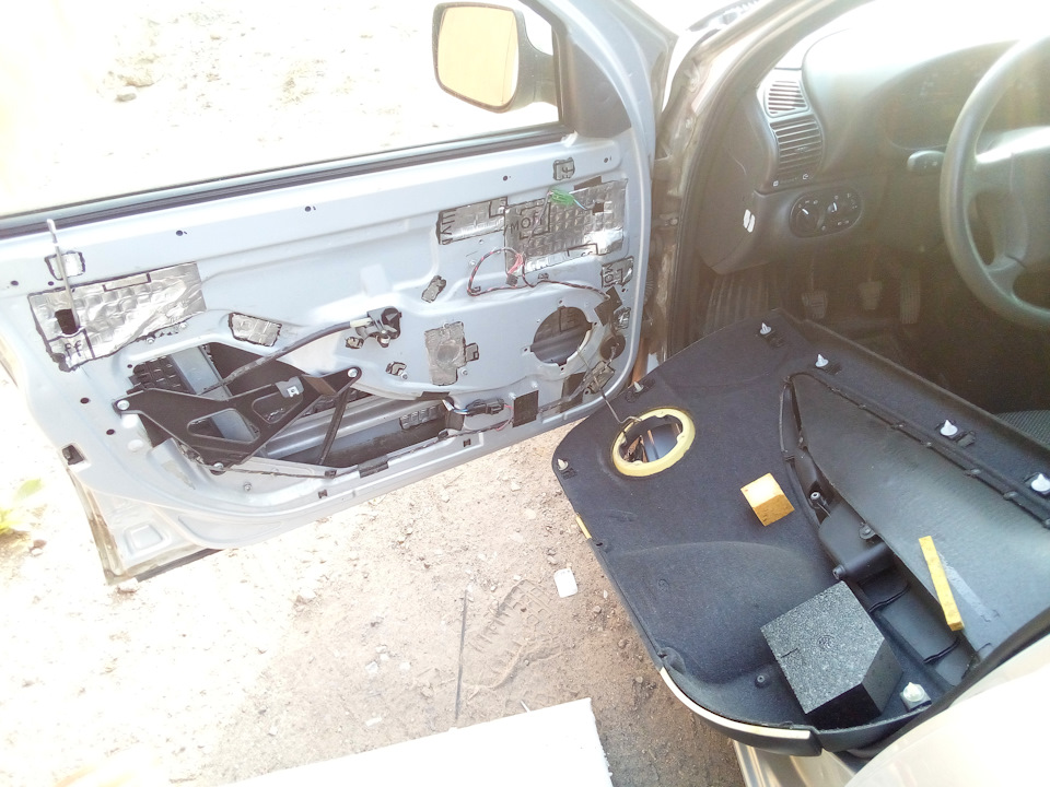 Photo from the logbook Lada Kalina wagon (1G)