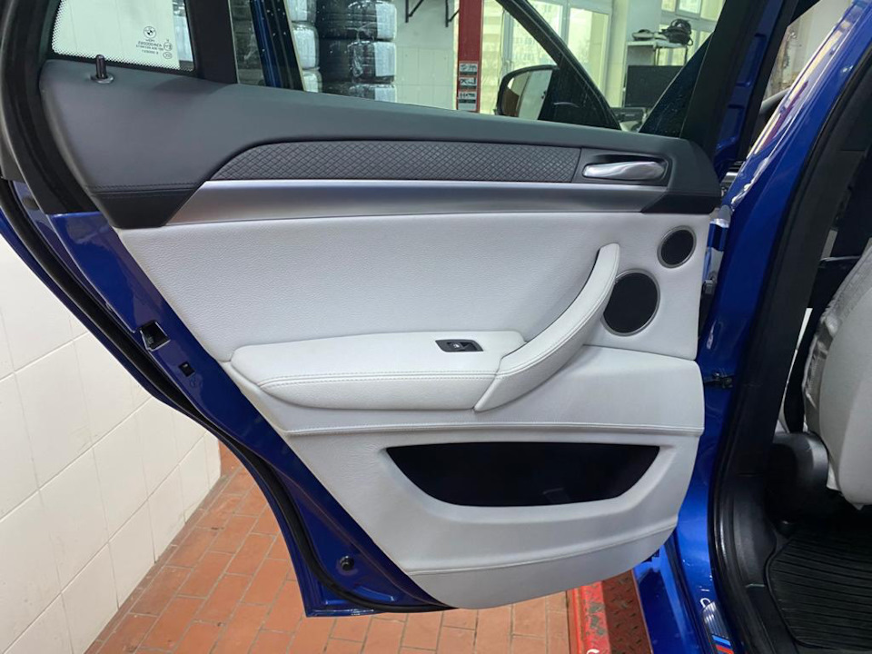 Фото в бортжурнале BMW X6 M (E71)