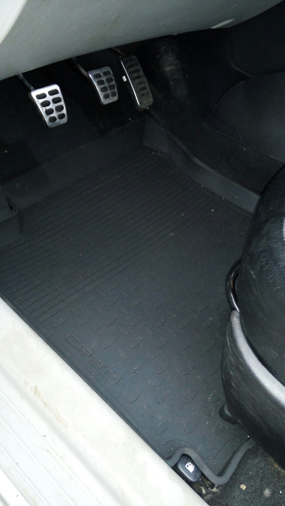 Фото в бортжурнале KIA Ceed (1G)